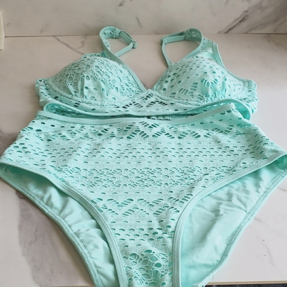 Luvami Crochet Lace High Waist V Neck Bikini Set in Green 109 Size M - Picture 6 of 16